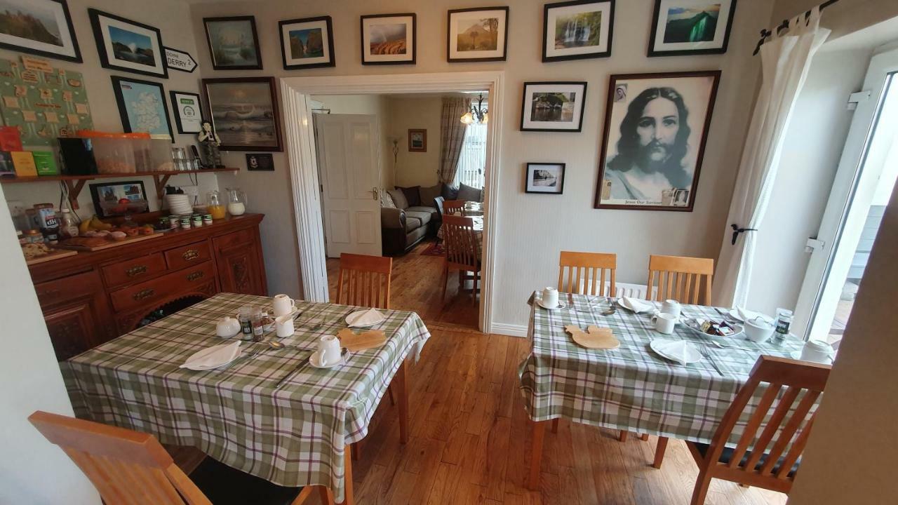 לינה וארוחת בוקר לונדונדרי Rose Park House מראה חיצוני תמונה